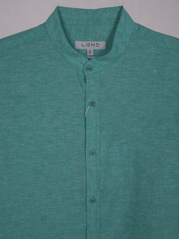 Men’s Slim Fit Casual Shirt