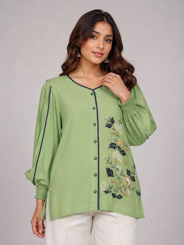 Women’s Tops